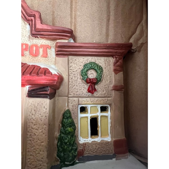 The Home Depot 2019 Canterbury Lane Lighted Store New In Box - Picture 8 of 8